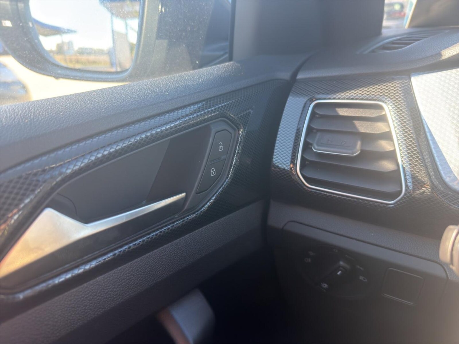 Volkswagen T-Cross – Bild 20