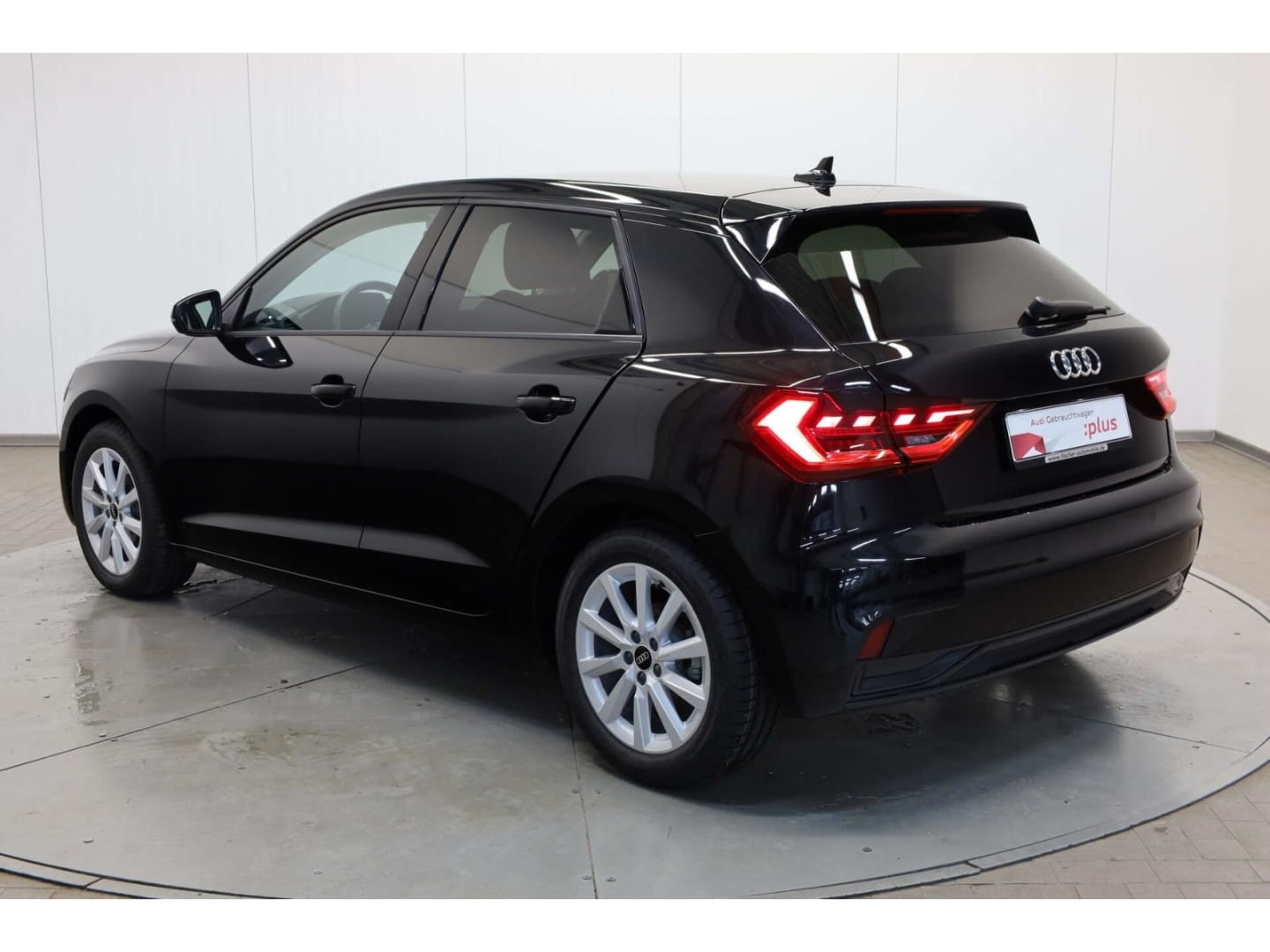 Bild über Audi A1 Sportback advanced 30 TFSI S tronic - für weitere Informationen kontaktieren Sie den Audi Partner