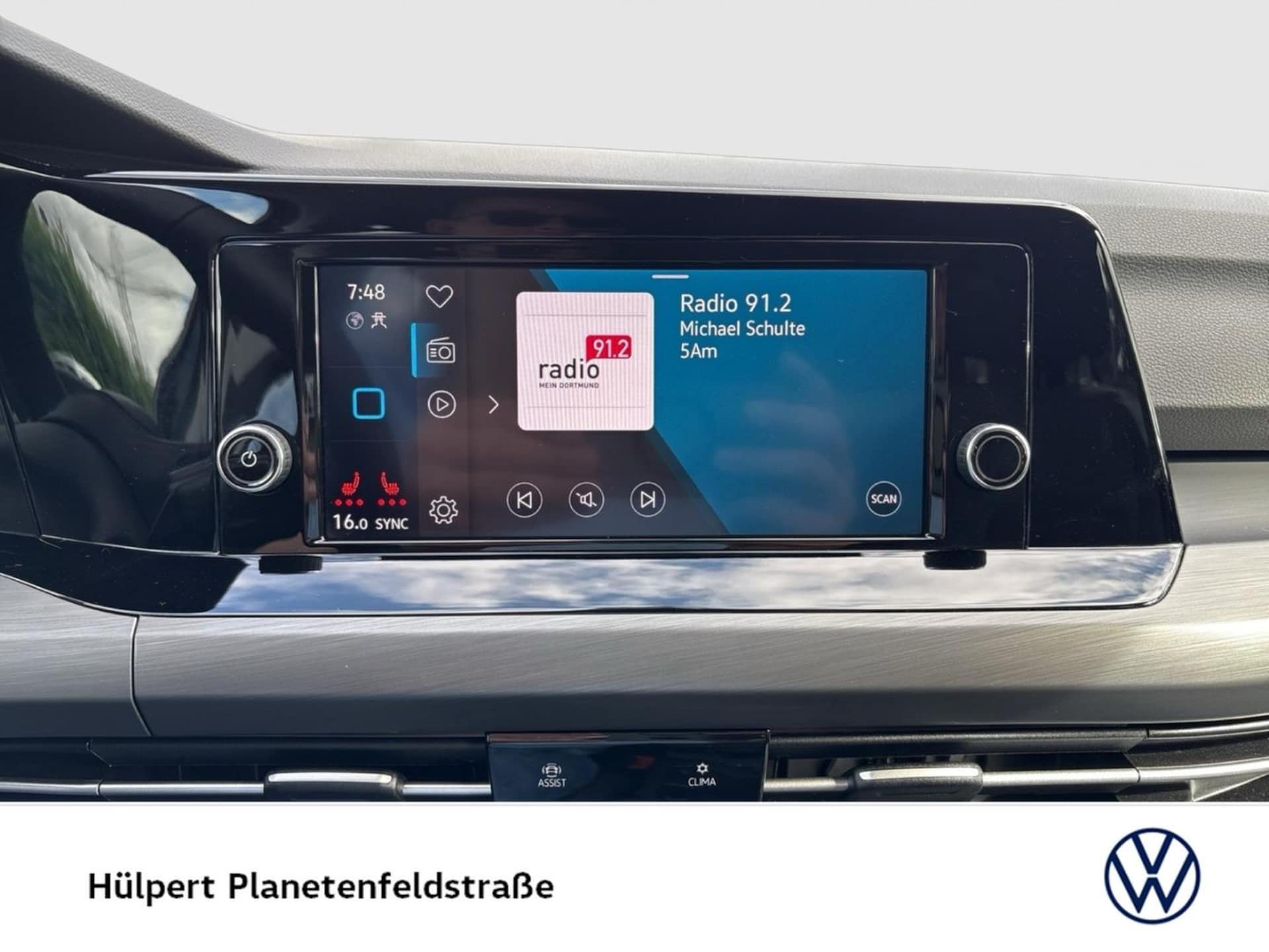 Volkswagen Golf Style