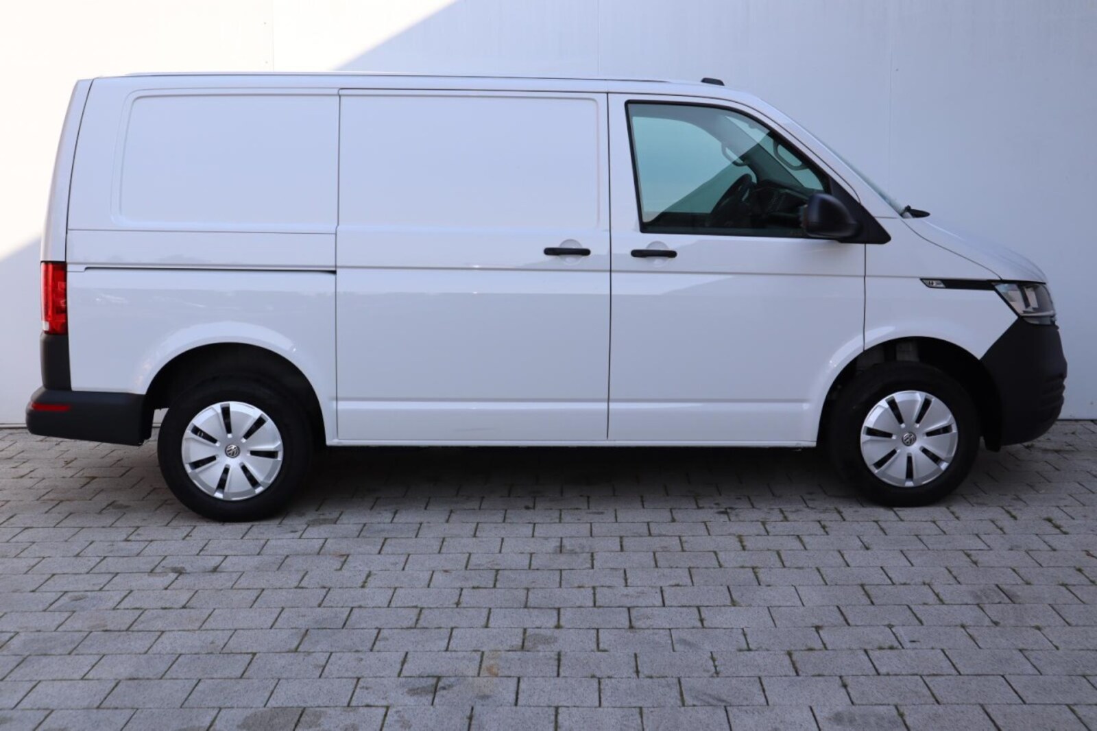 Volkswagen T6.1 Transporter Kasten kurzer Radstand – Bild 3