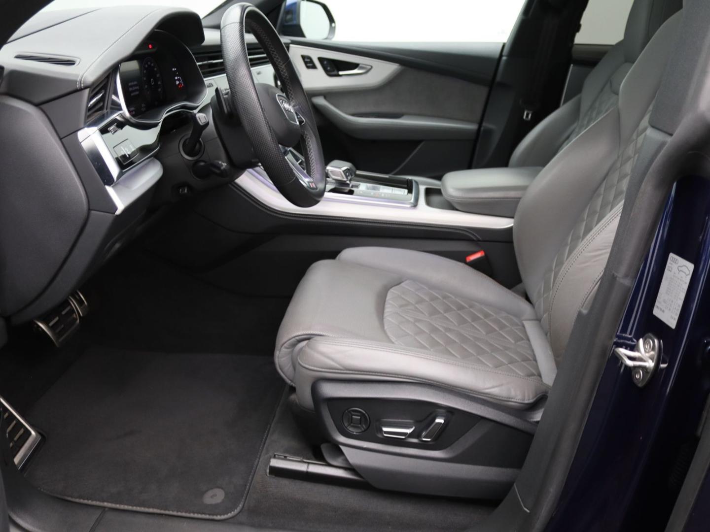 Image about Audi Q8 50 TDI quattro tiptronic