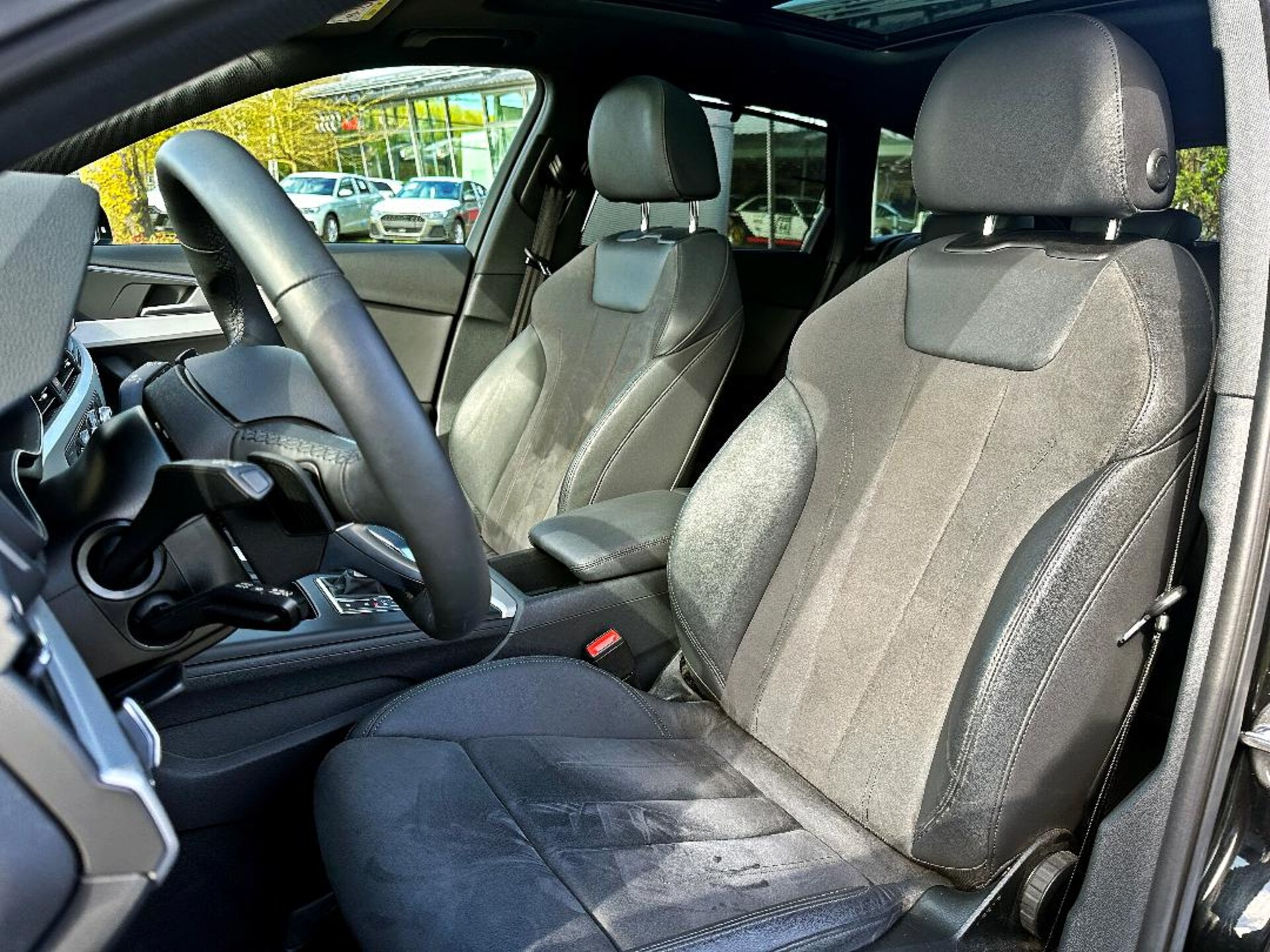 Audi A4 Avant S line