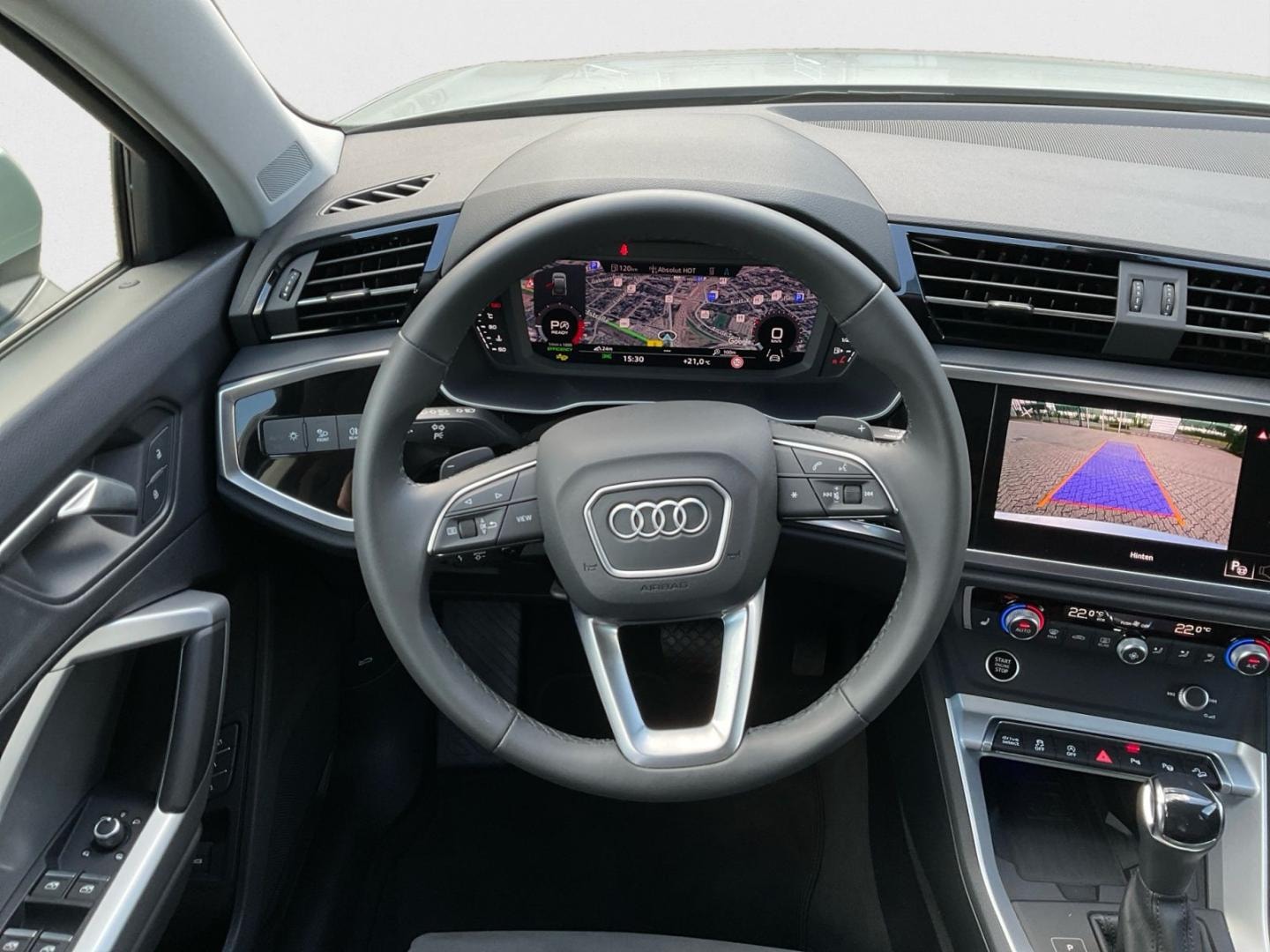Bild über Audi Q3 Sportback TFSI 110 kW S tronic - für weitere Informationen kontaktieren Sie den Audi Partner