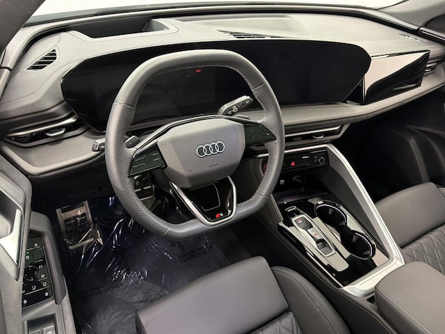 2025 Audi SQ5
