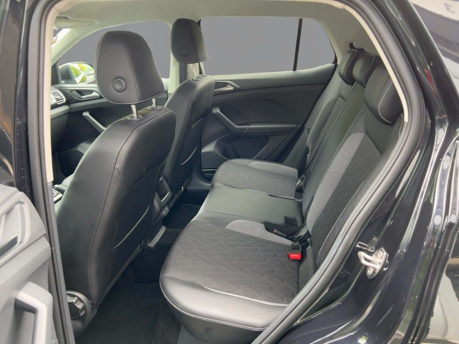 Volkswagen T-Cross – Bild 9