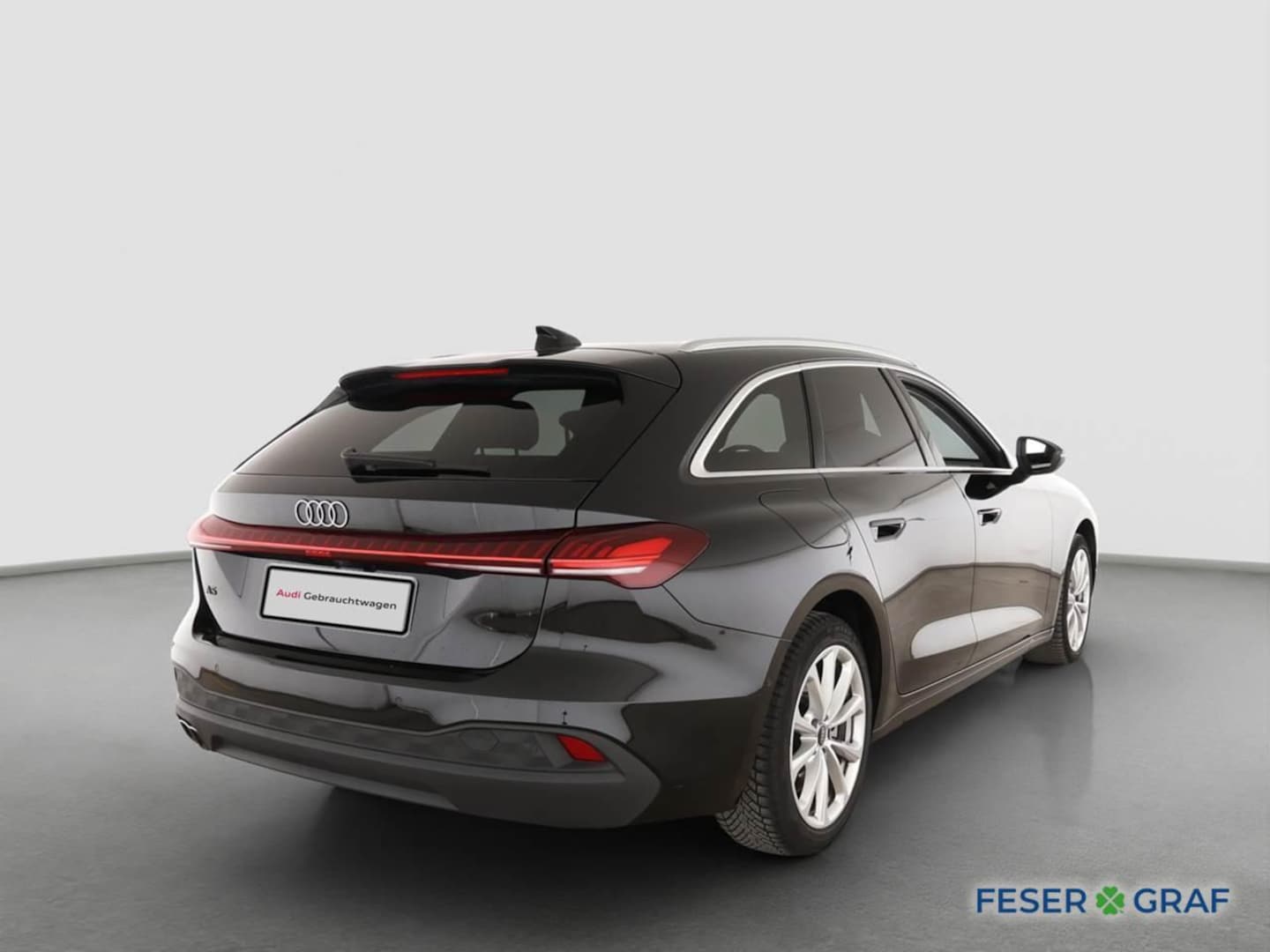 Bild über Audi A5 Avant TDI 150 kW S tronic - für weitere Informationen kontaktieren Sie den Audi Partner