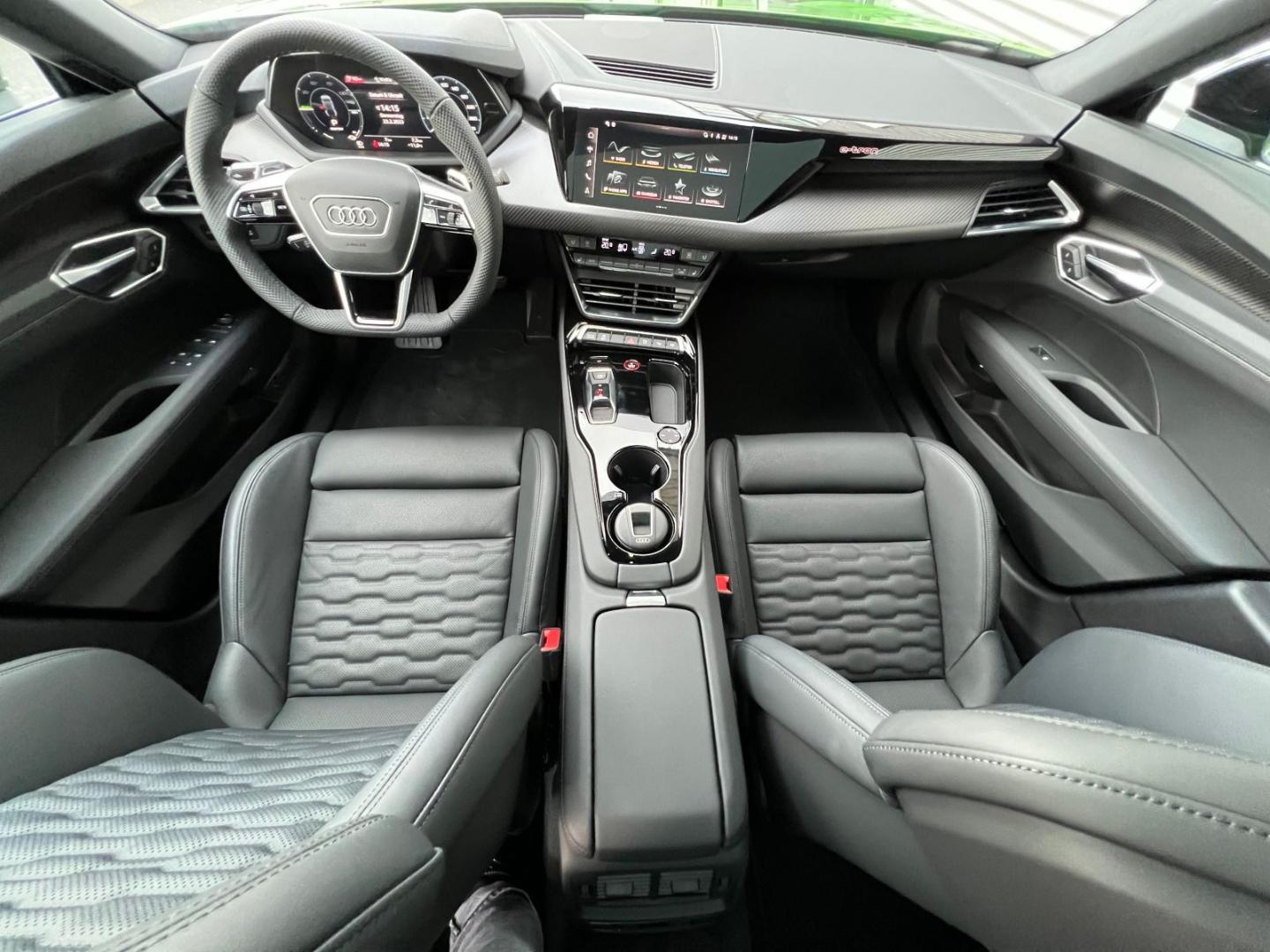 Image about Audi e-tron GT e-tron quattro