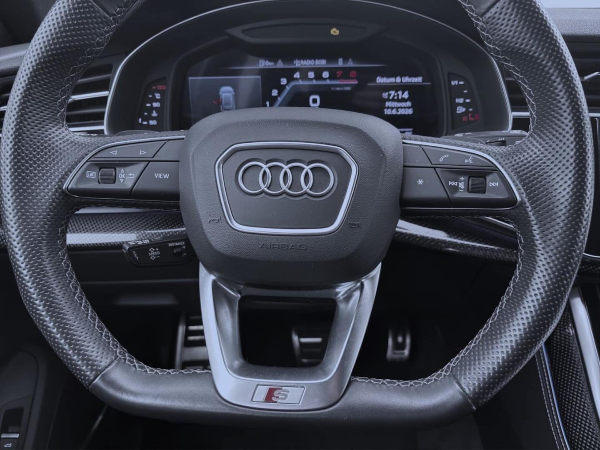 Audi SQ8 SUV
