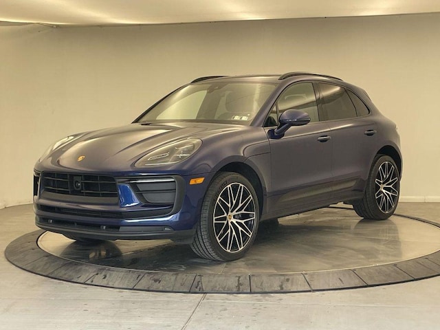 2022 Porsche Macan