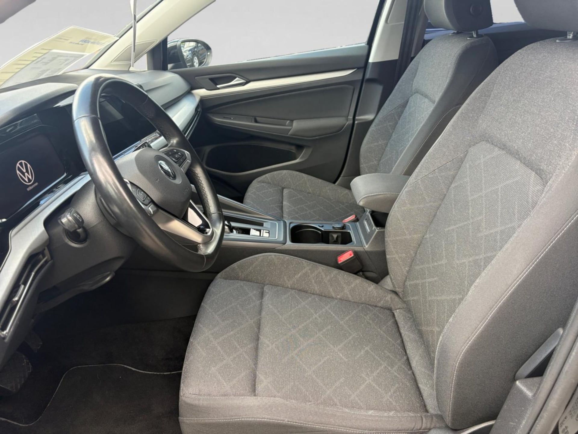 Volkswagen Golf Life