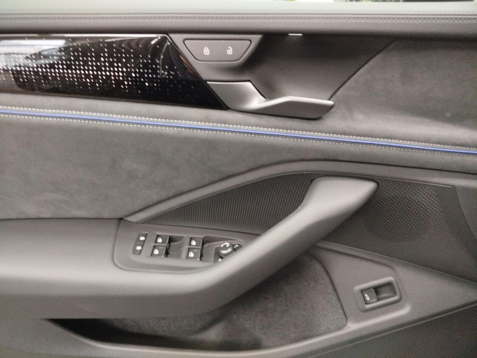 Volkswagen Passat – Bild 7