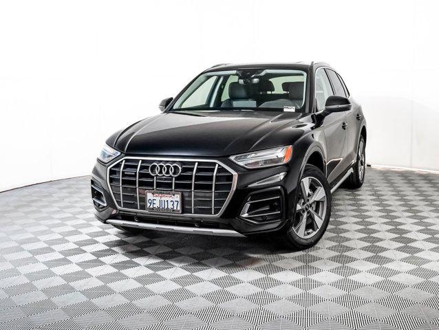 2023 Audi Q5 Premium Plus's photo