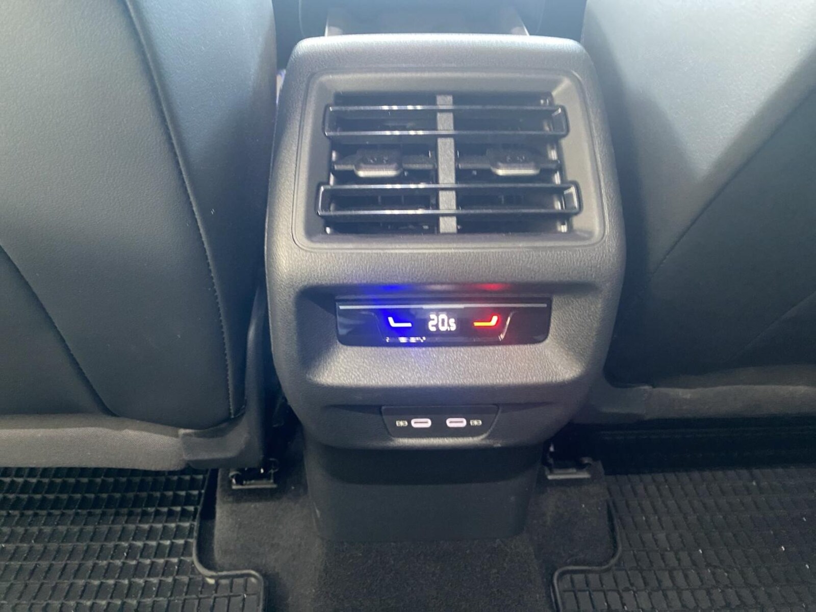Volkswagen Tayron – Bild 18