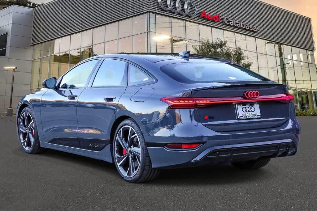 2025 Audi S6 Sportback e-tron Premium Plus - Photo 2