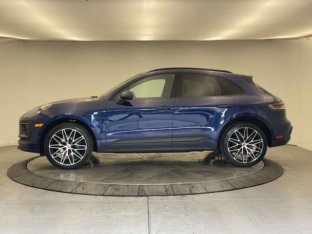 2022 Porsche Macan