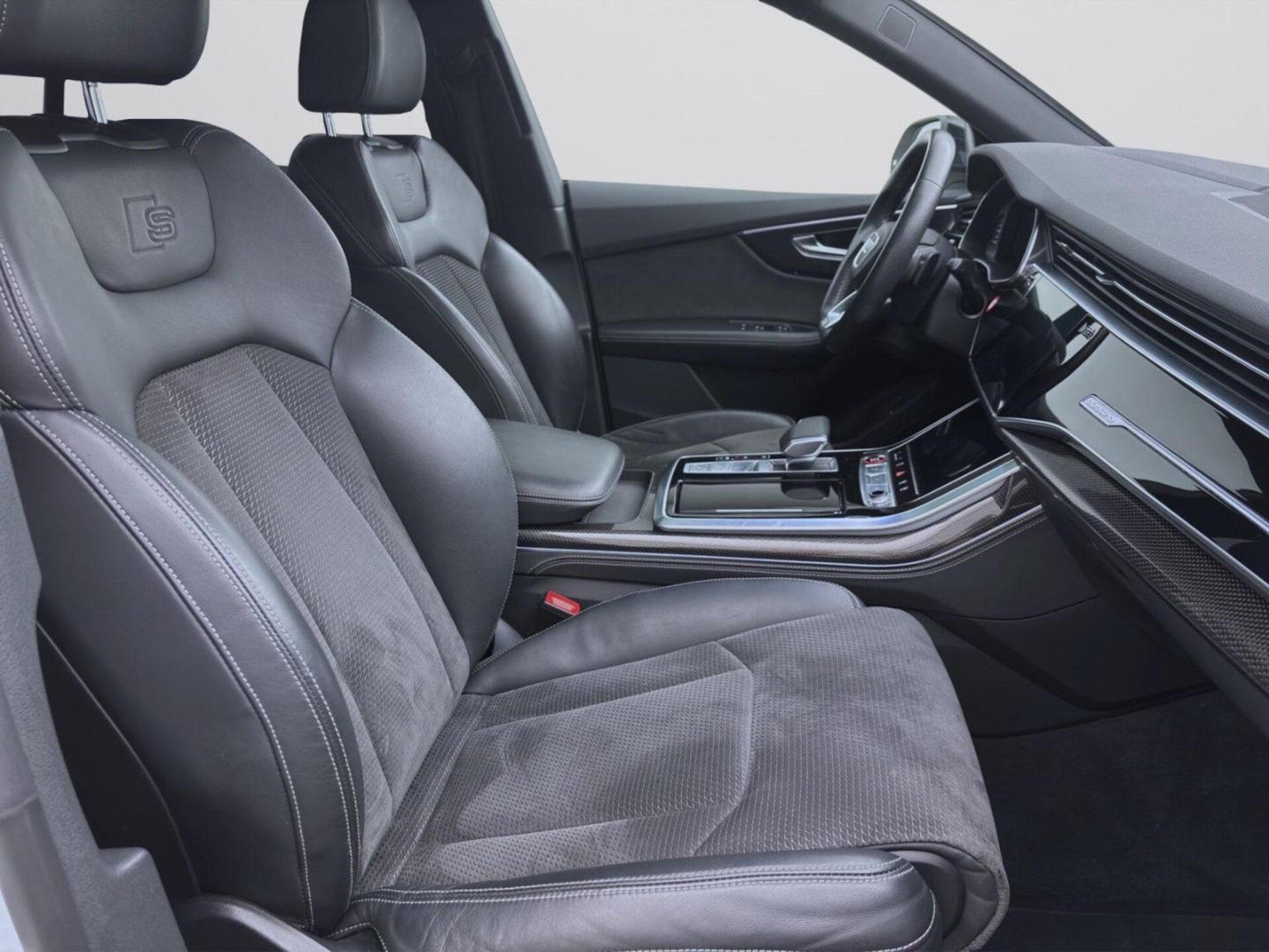 Audi SQ8 SUV