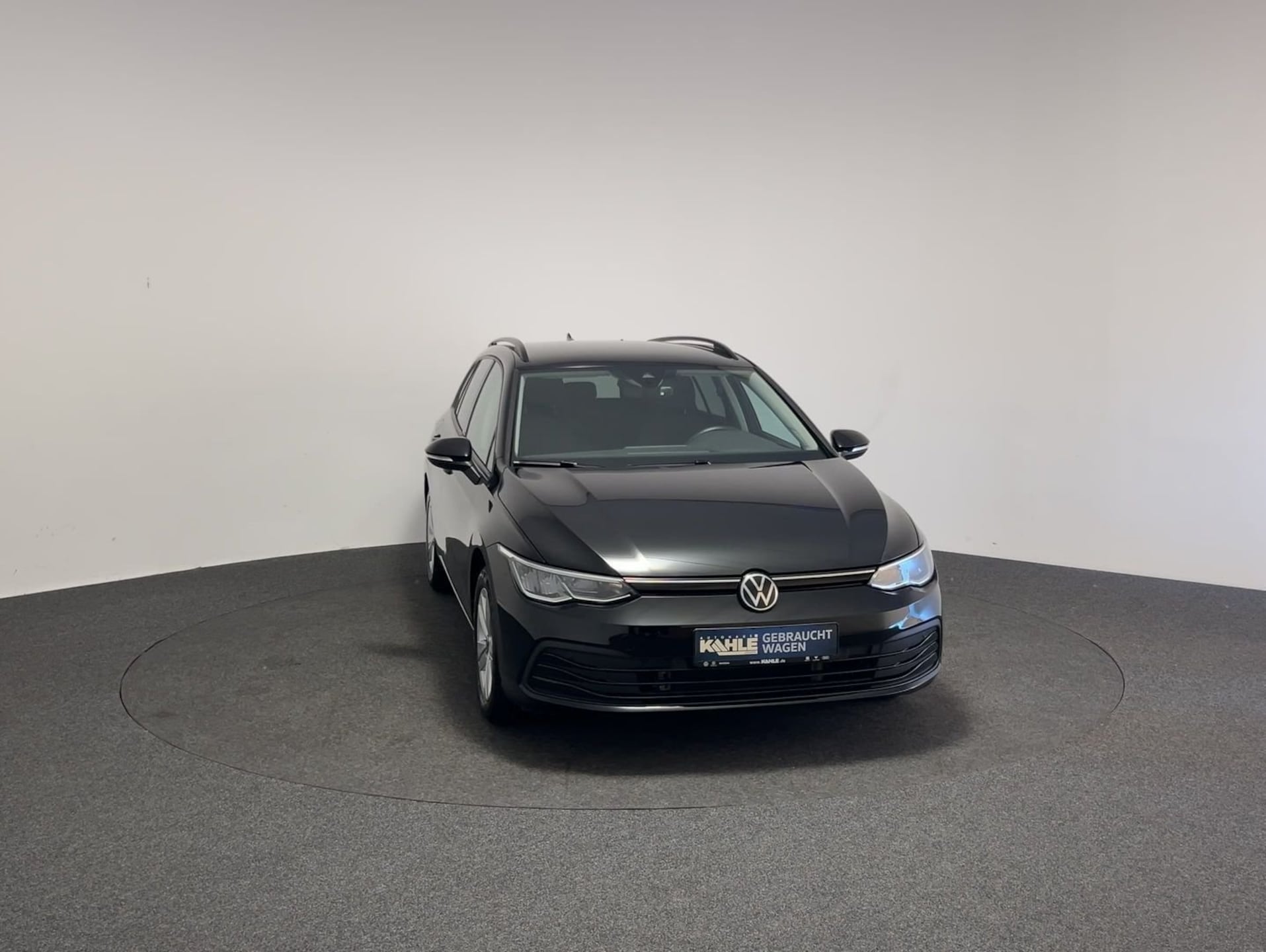 Volkswagen Golf Variant Life