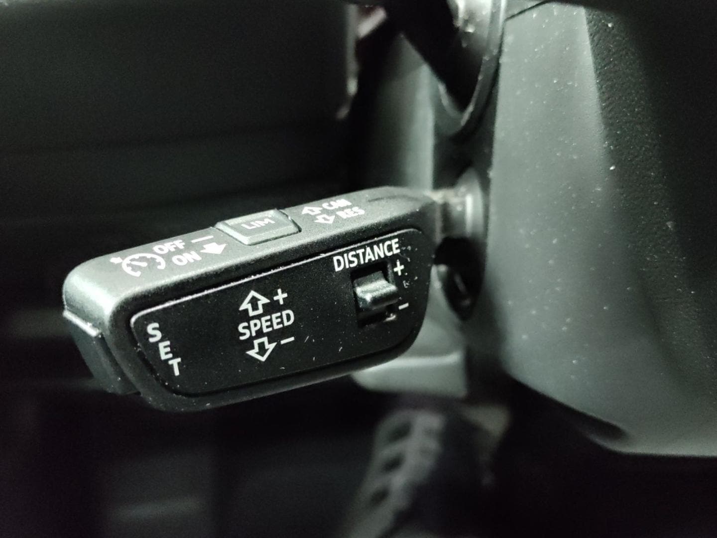 Bild über Audi A5 Avant TDI 150 kW S tronic - für weitere Informationen kontaktieren Sie den Audi Partner