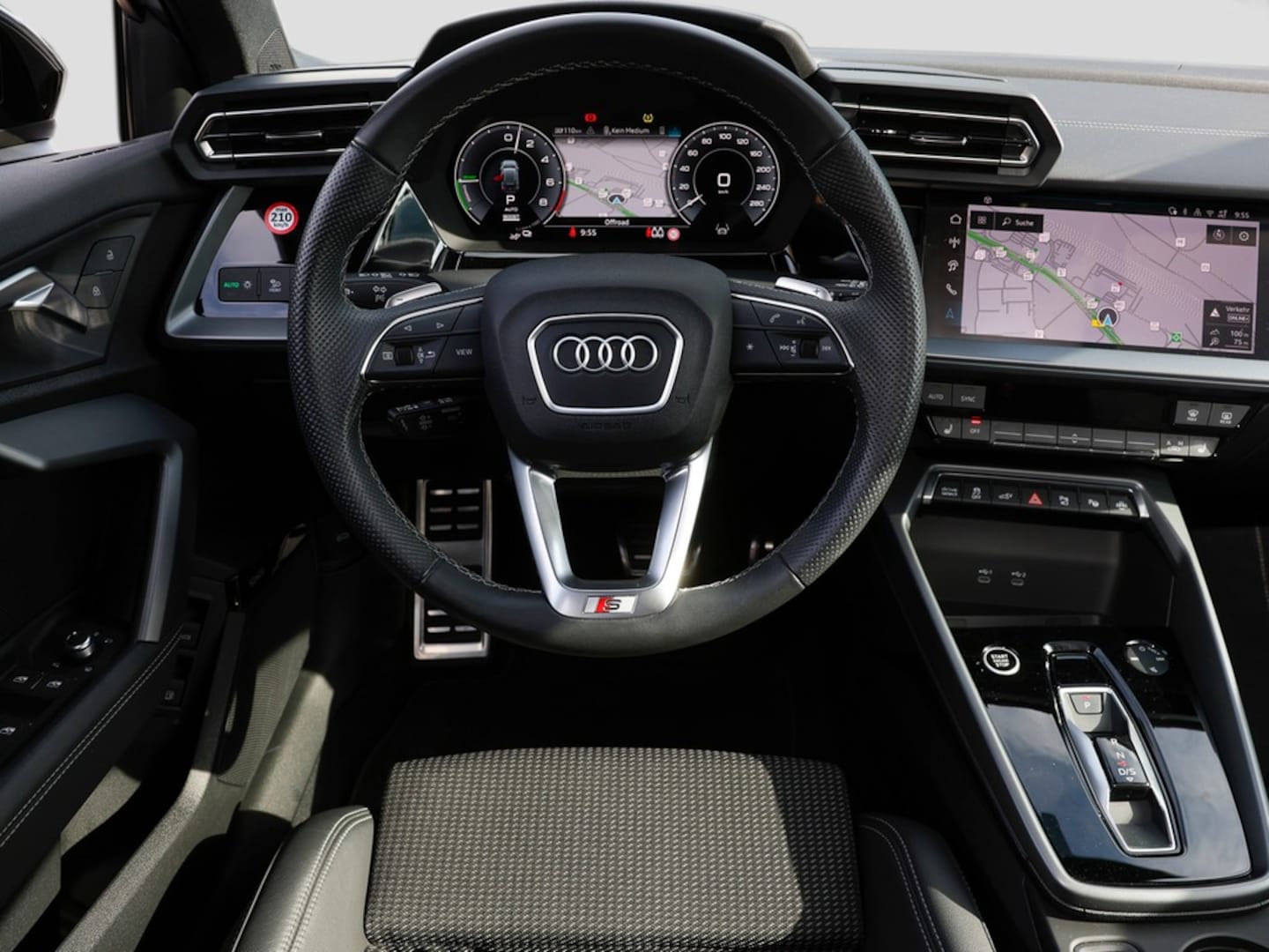 Bild über Audi A3 Sportback TFSI e S line 45 TFSI e S tronic - für weitere Informationen kontaktieren Sie den Audi Partner