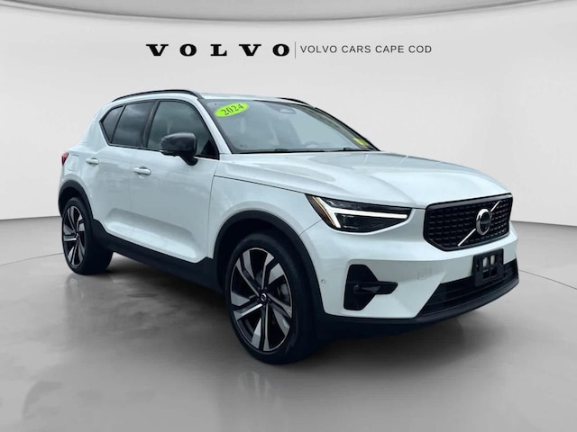 2024 Volvo XC40