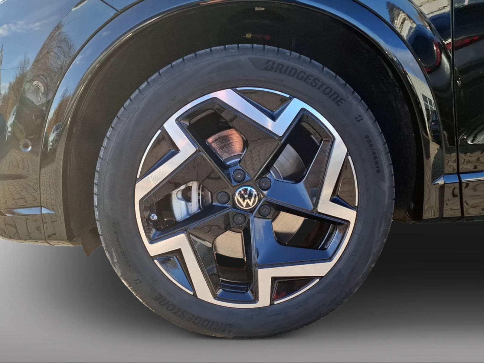 Volkswagen Tiguan – Bild 21