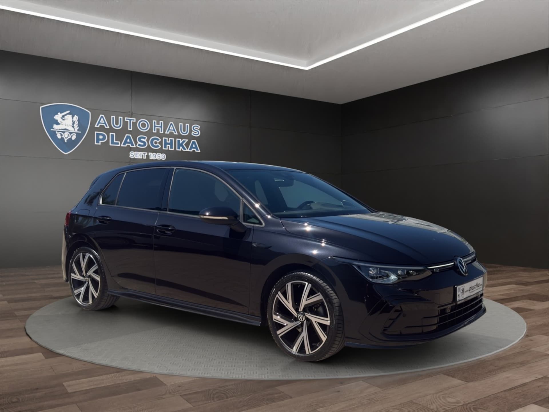 Volkswagen Golf R-Line