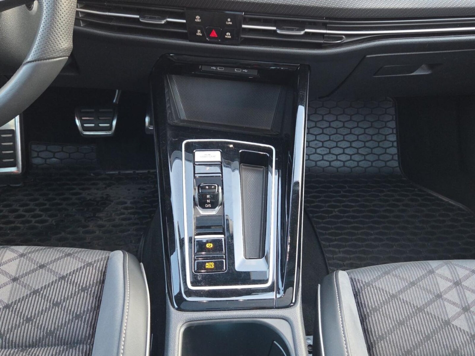 Volkswagen Golf Variant – Bild 8