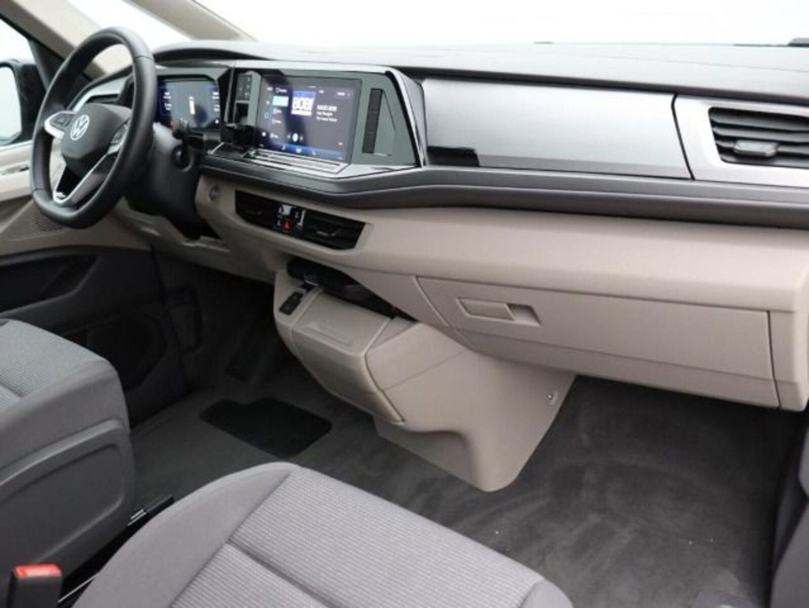 Volkswagen Multivan Langversion – Bild 4