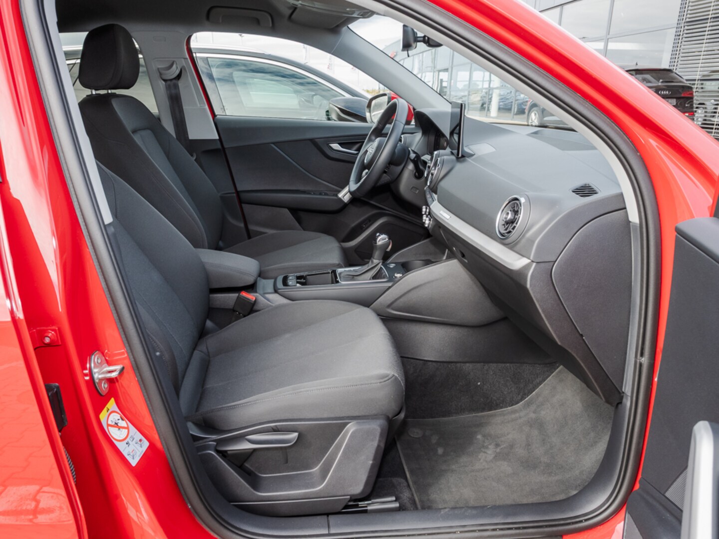 Bild über Audi Q2 advanced 35 TFSI S tronic - für weitere Informationen kontaktieren Sie den Audi Partner