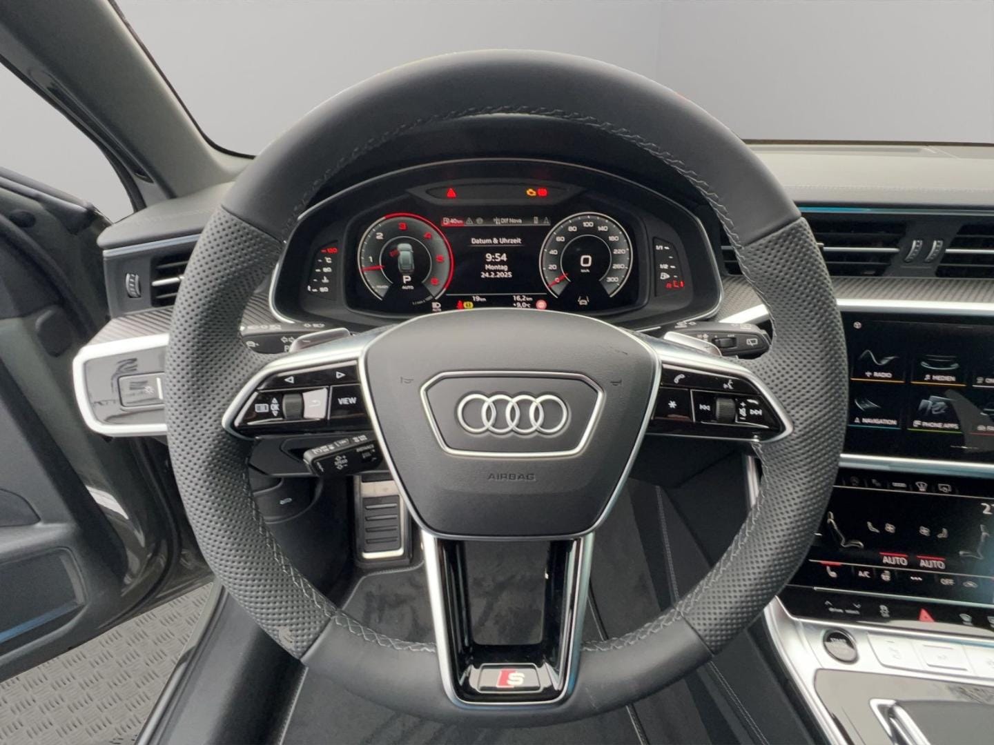 Bild über Audi A6 Avant S line 50 TDI quattro tiptronic - für weitere Informationen kontaktieren Sie den Audi Partner