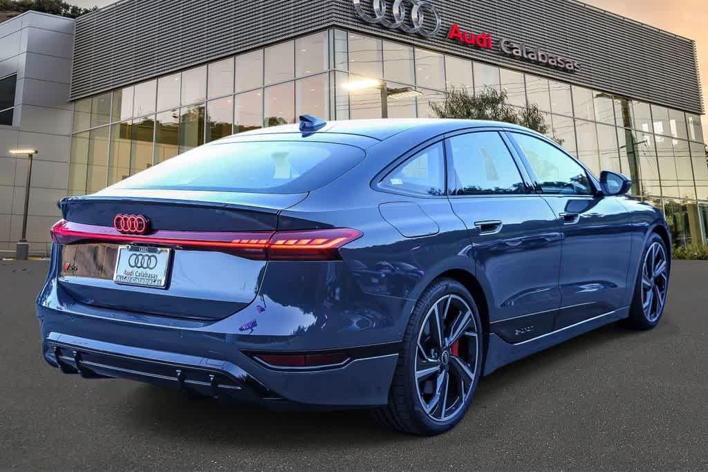 2025 Audi S6 Sportback e-tron Premium Plus - Photo 4