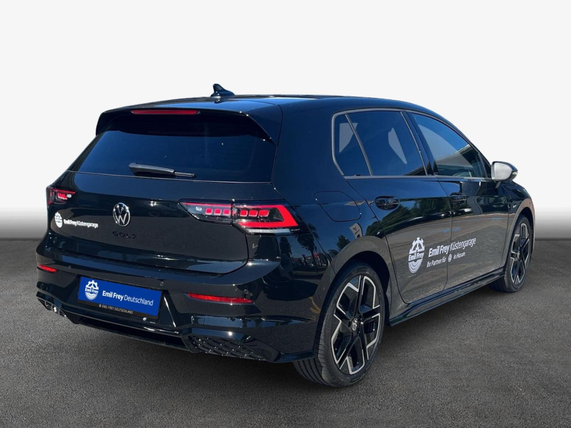 Volkswagen Golf R-Line