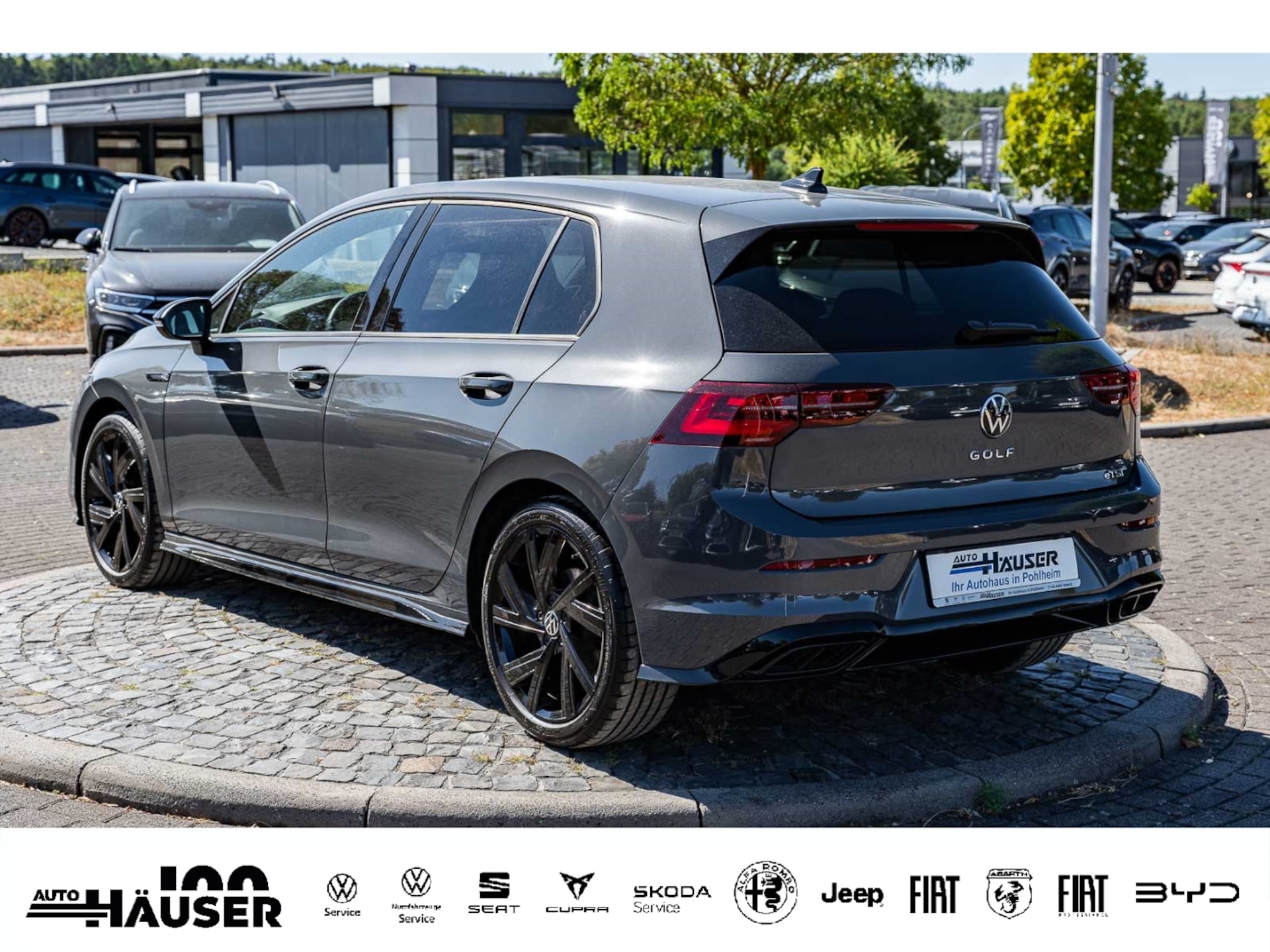 Volkswagen Golf R-Line