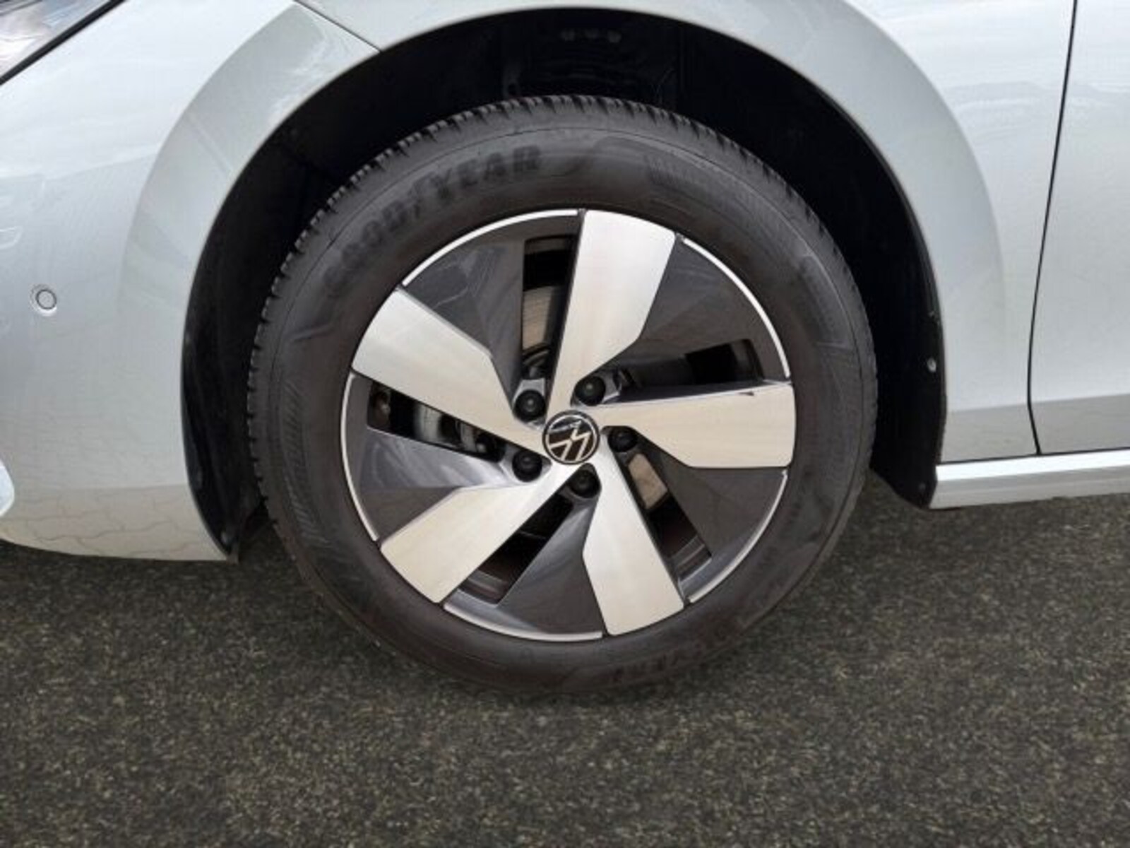 Volkswagen Passat – Bild 14