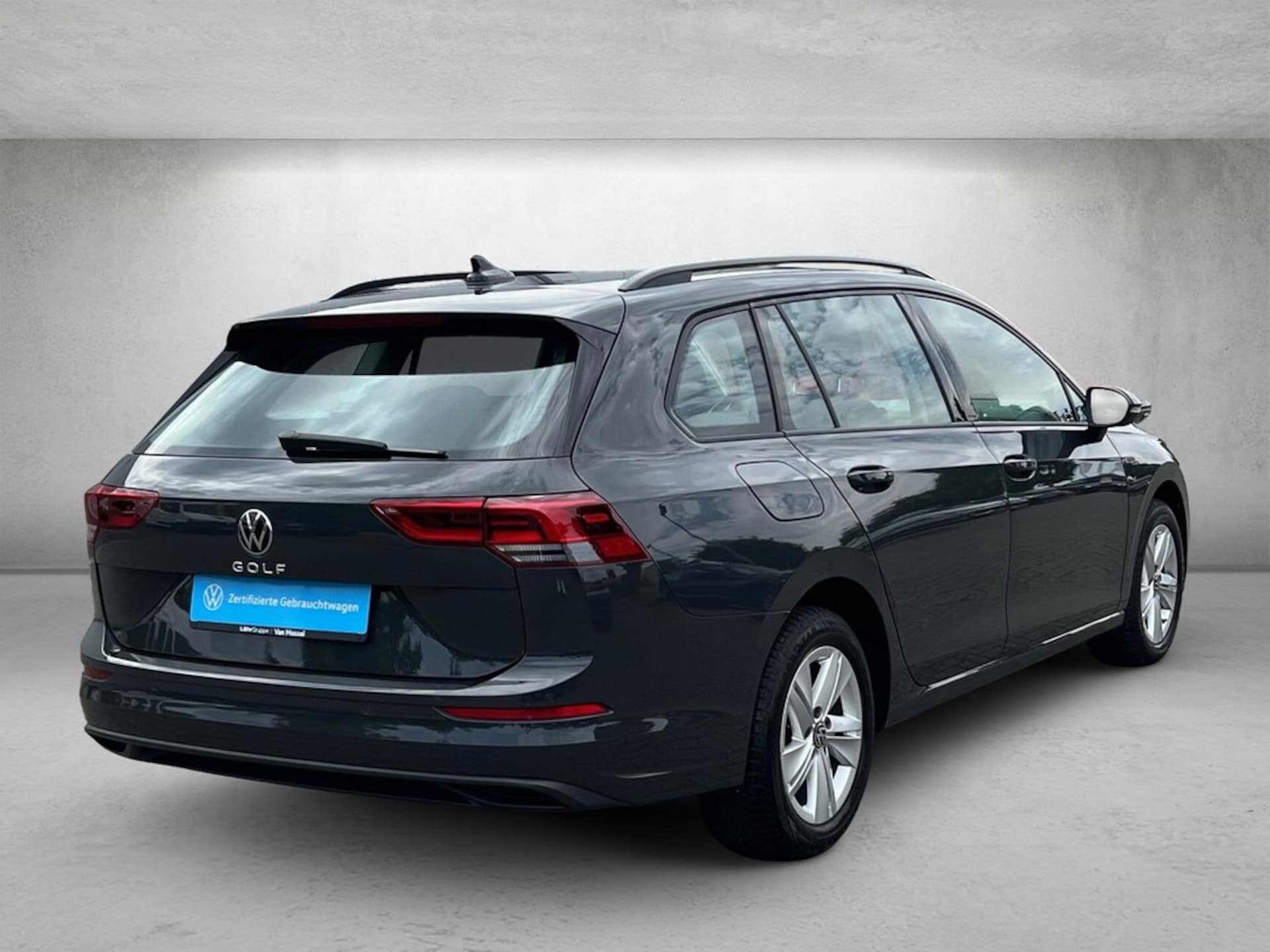 Volkswagen Golf Variant Life