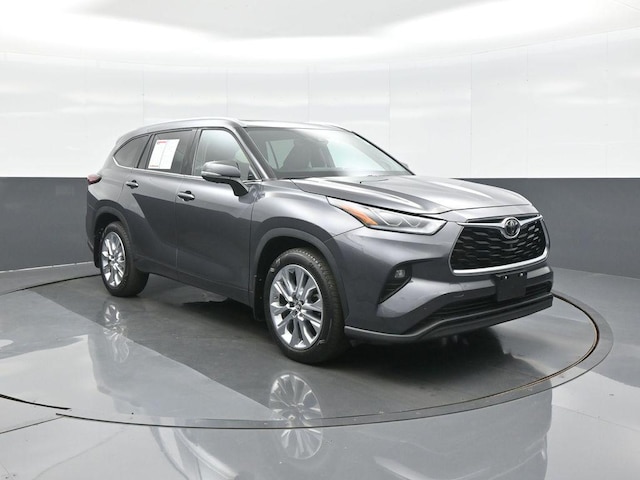 2024 Toyota Highlander