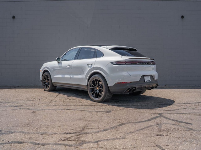 2025 Porsche Cayenne Coupé
