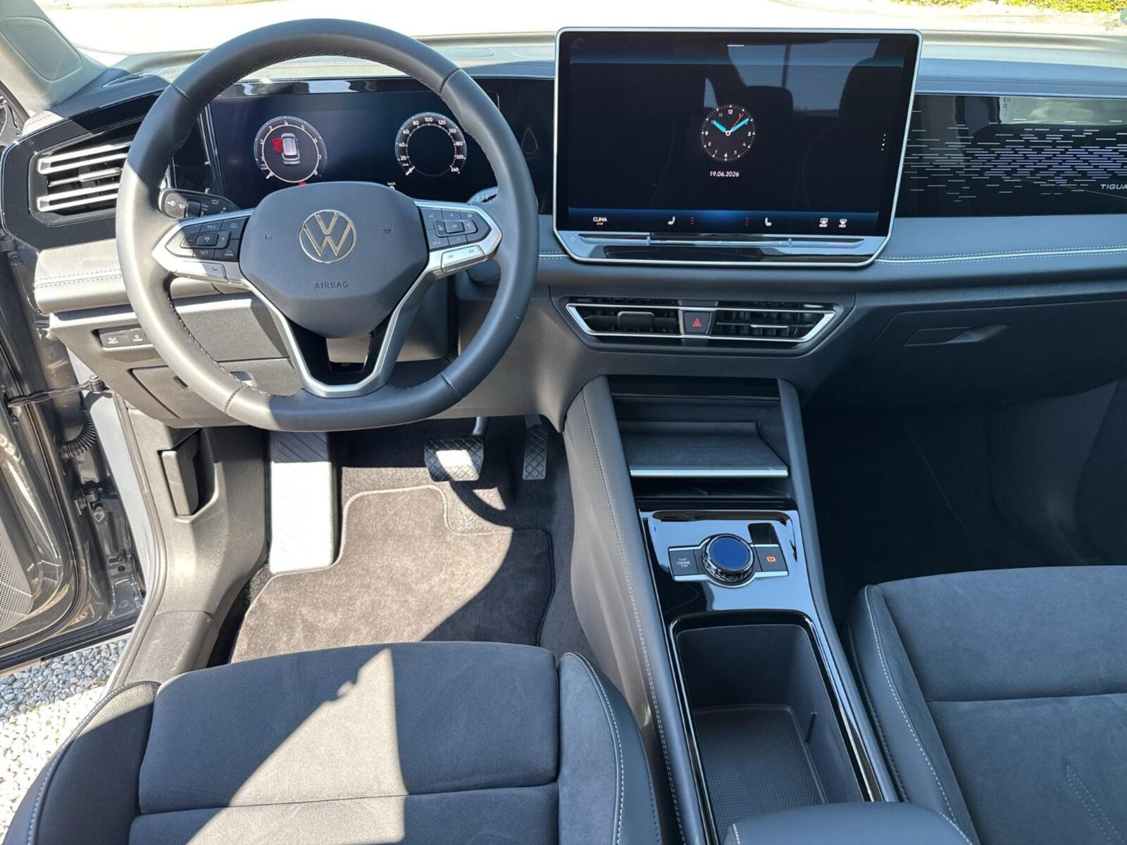 Volkswagen Tiguan – Bild 9