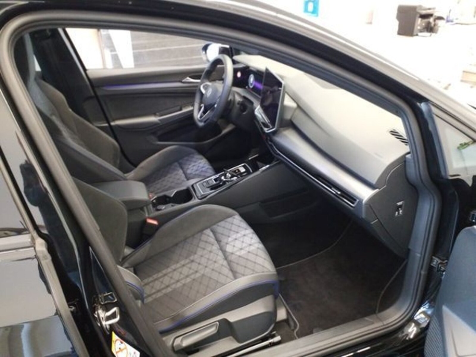 Volkswagen Golf – Bild 6