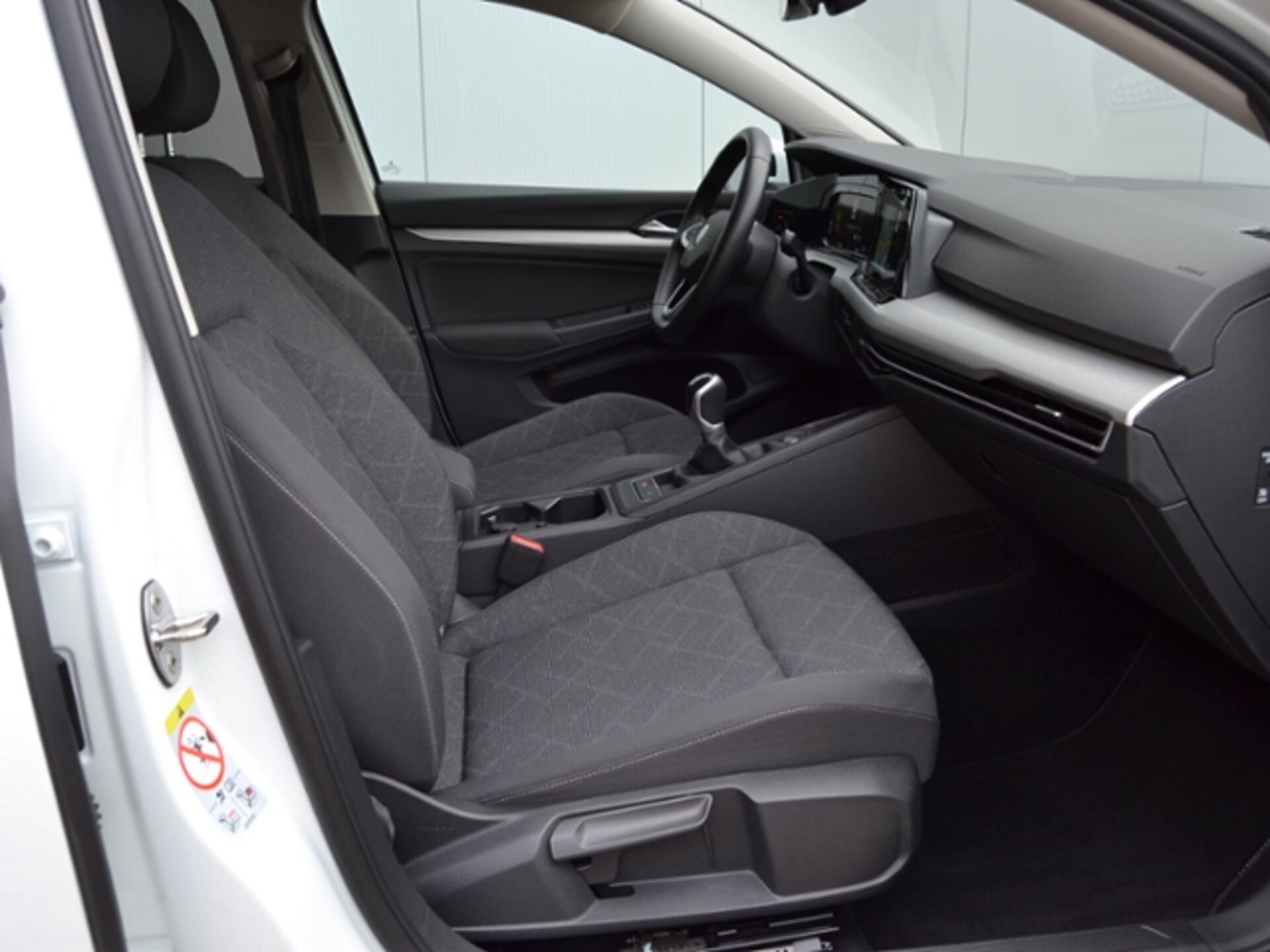 Volkswagen Golf Life