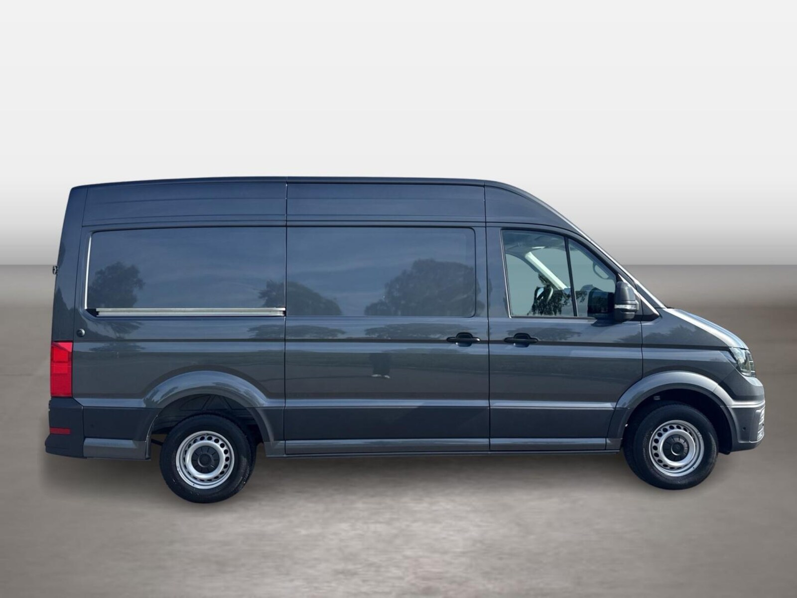 Volkswagen Crafter Kasten mittlerer Radstand – Bild 12