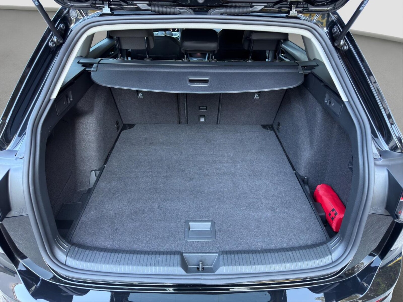 Volkswagen Golf Variant – Bild 14