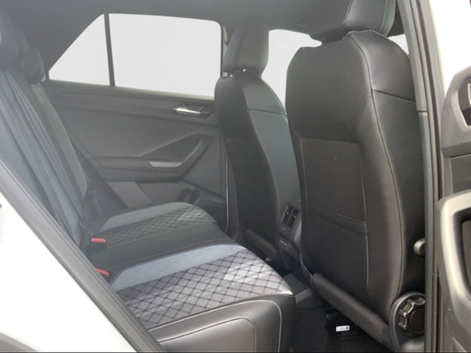 Volkswagen T-Roc – Bild 7