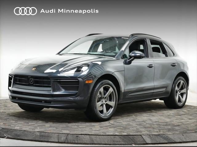 2023 Porsche Macan T