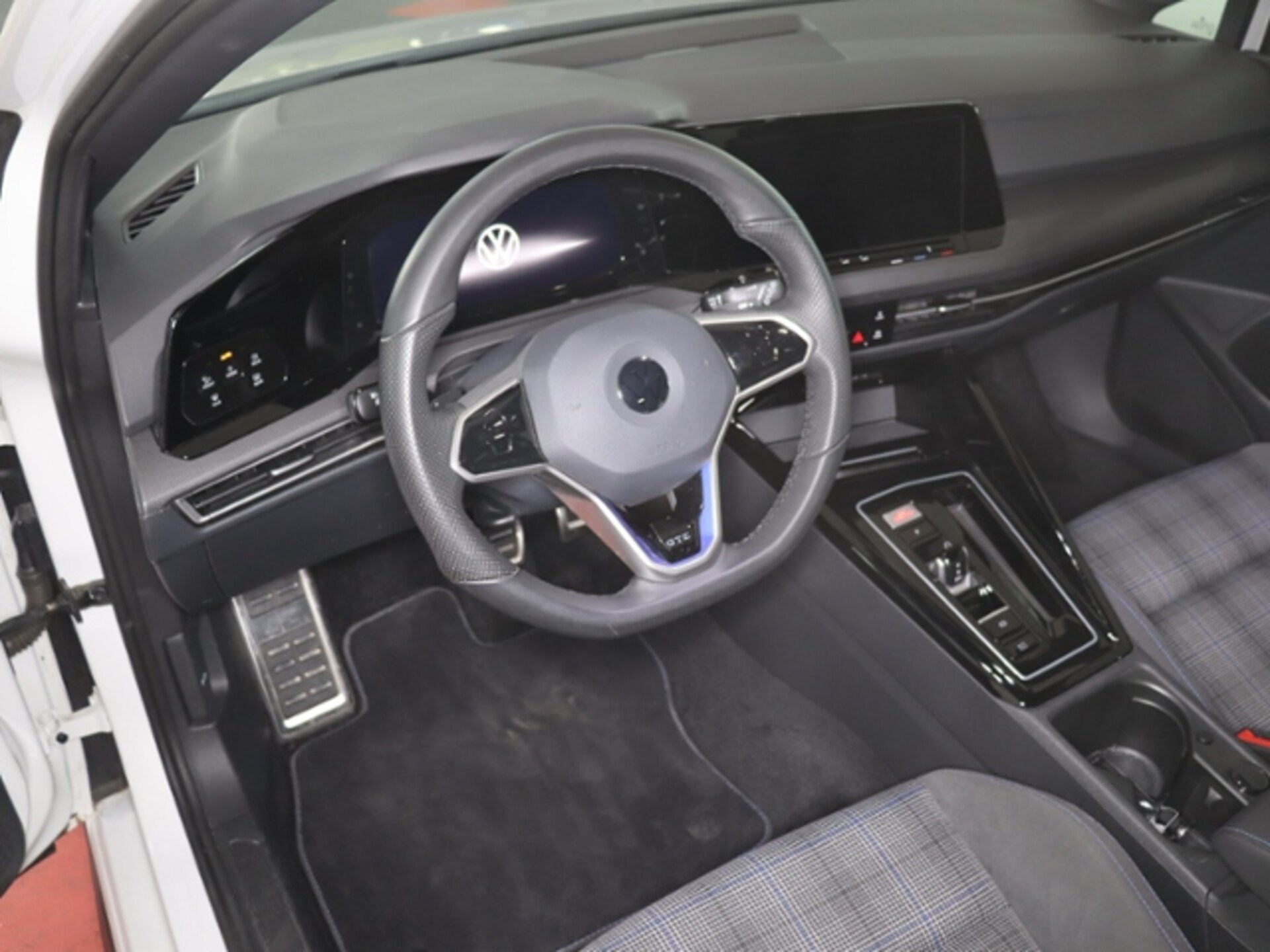Volkswagen Golf GTE