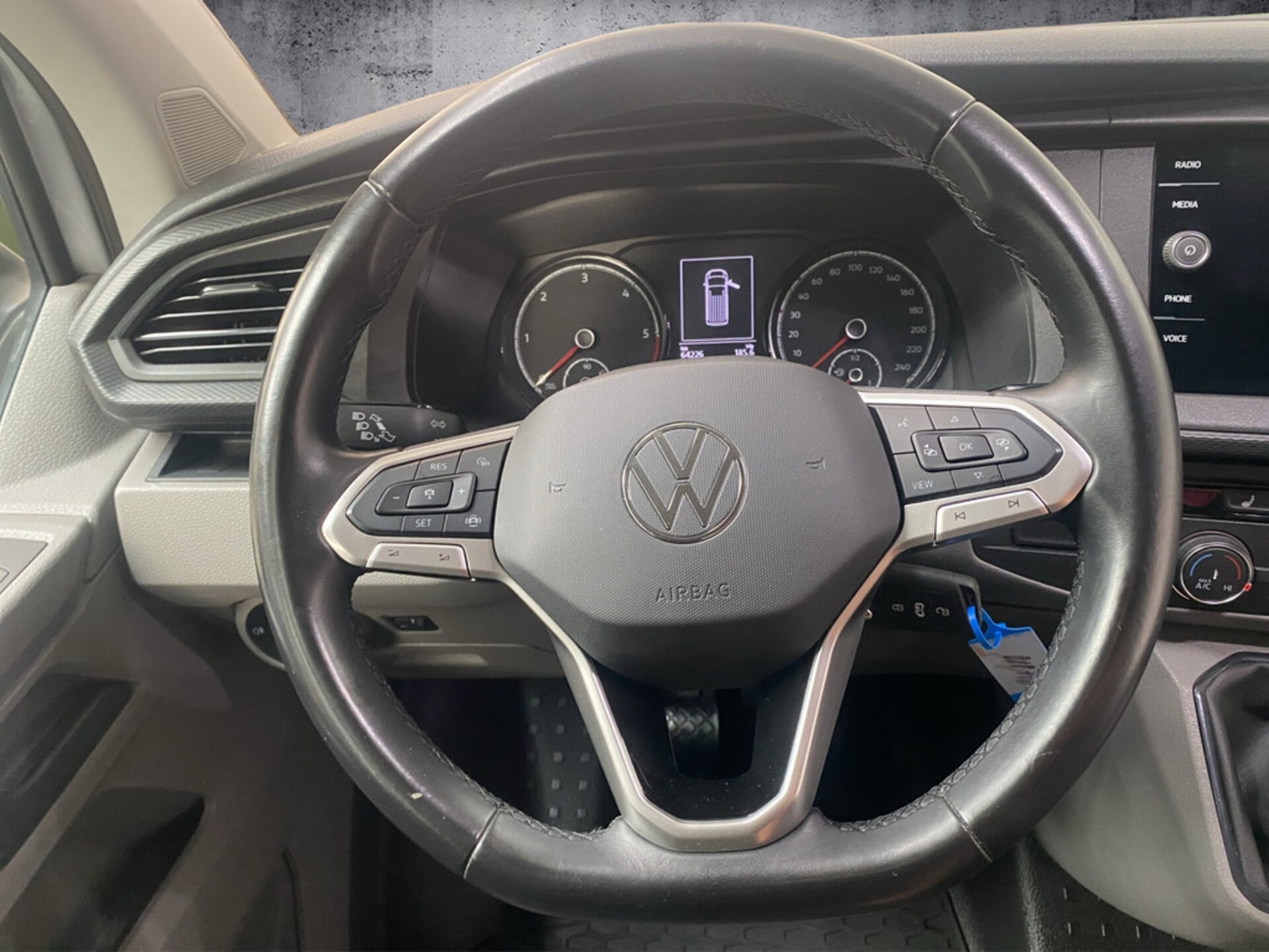 Volkswagen T6.1 Transporter Kasten kurzer Radstand