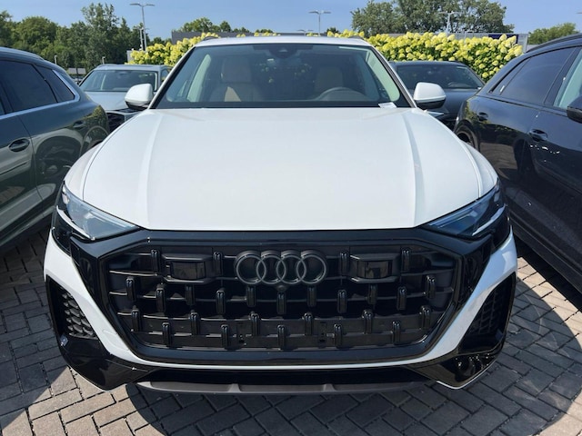 2026 Audi Q8