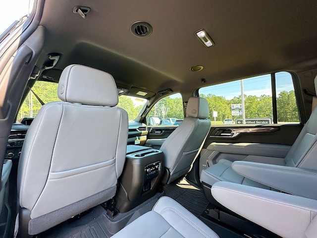 2025 GMC Yukon XL