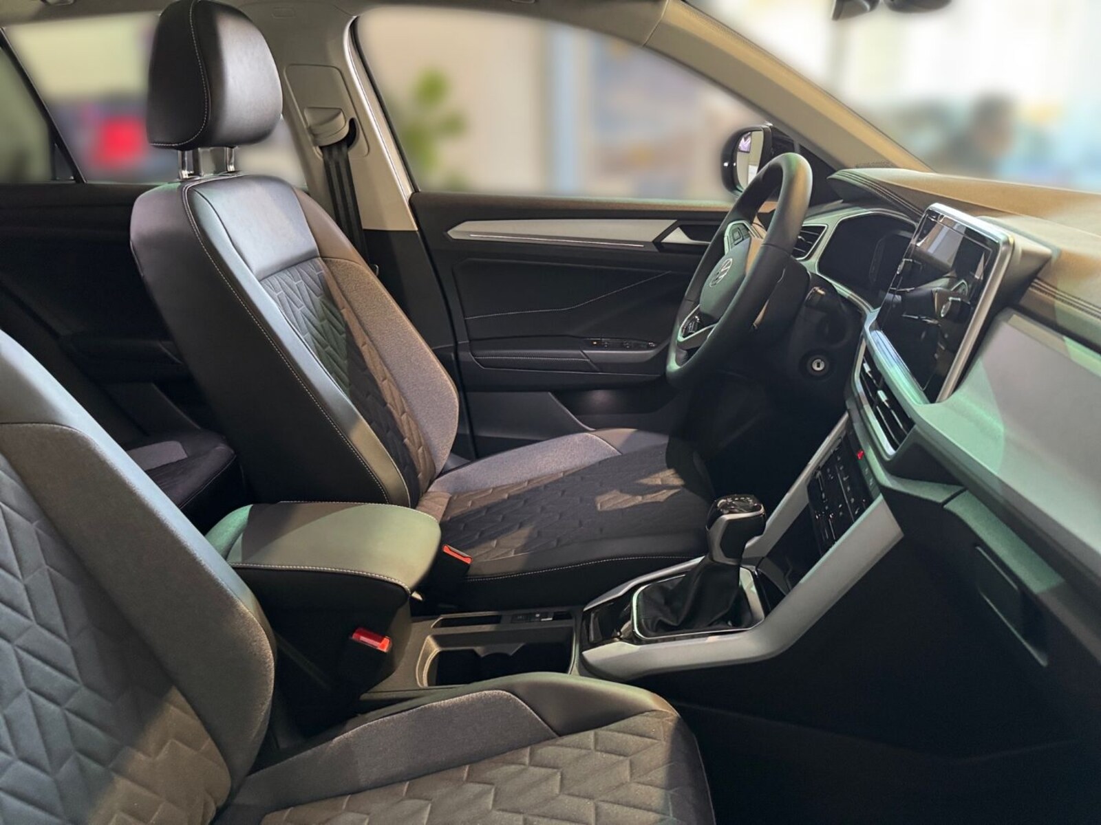 Volkswagen T-Roc – Bild 12