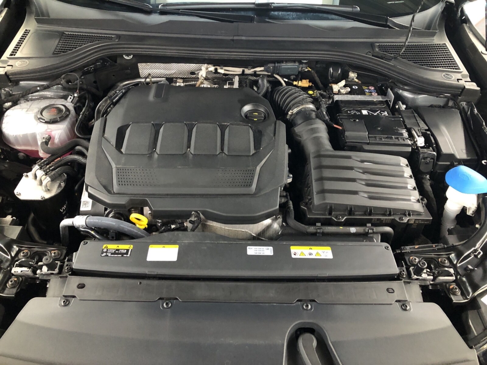 Volkswagen Passat – Bild 12